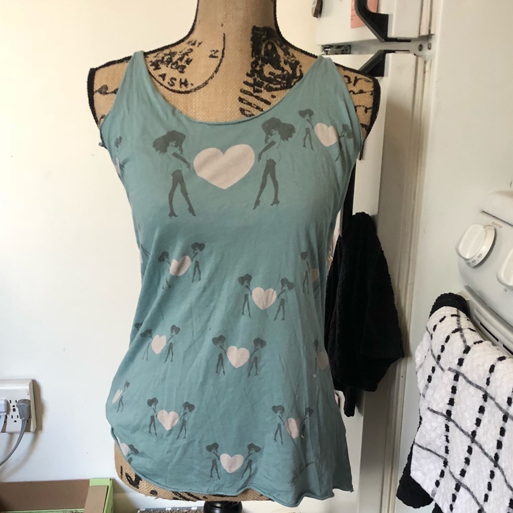 Vintage razorback tank